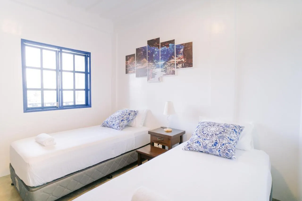 Bluewoods Seaside Resort Dauis